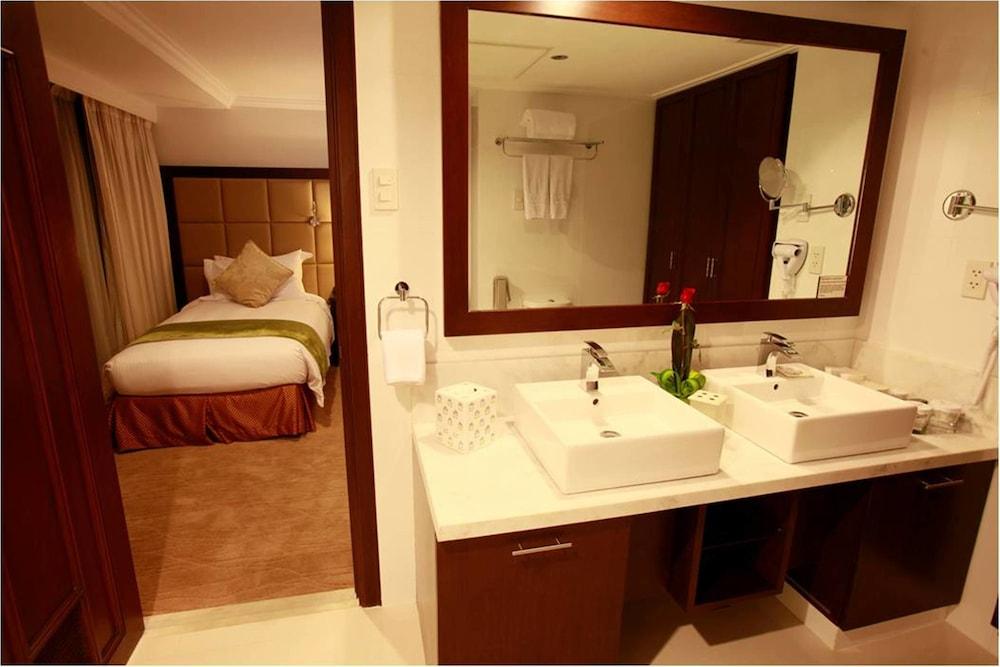 Discovery Suites Manila, Philippines Pasig City Luaran gambar